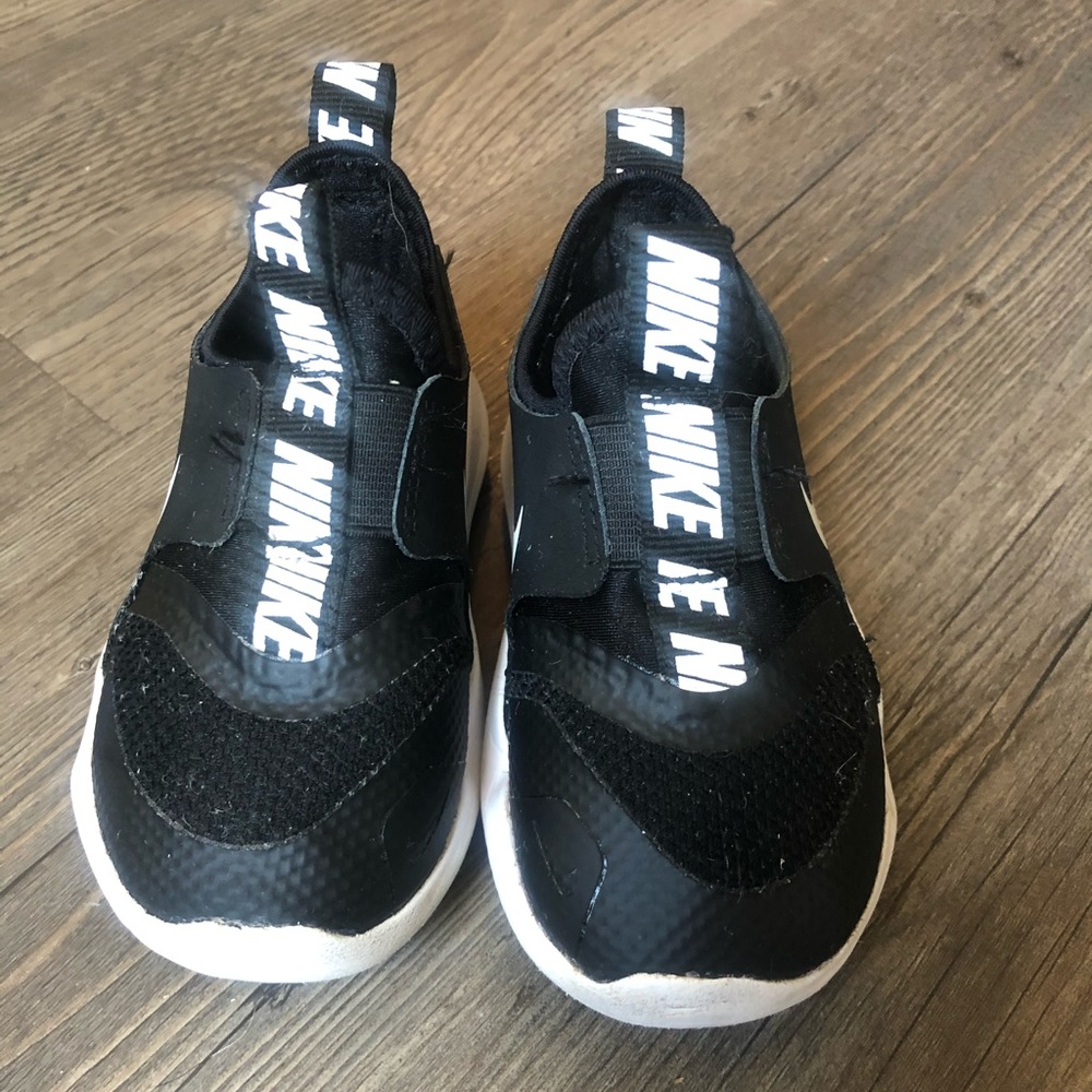 Nike Flex Runner